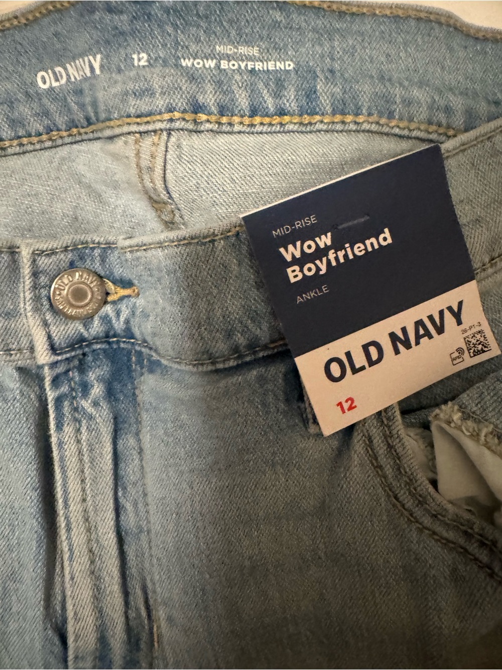 Old Navy Light Blue Wow Boyfriend Jeans